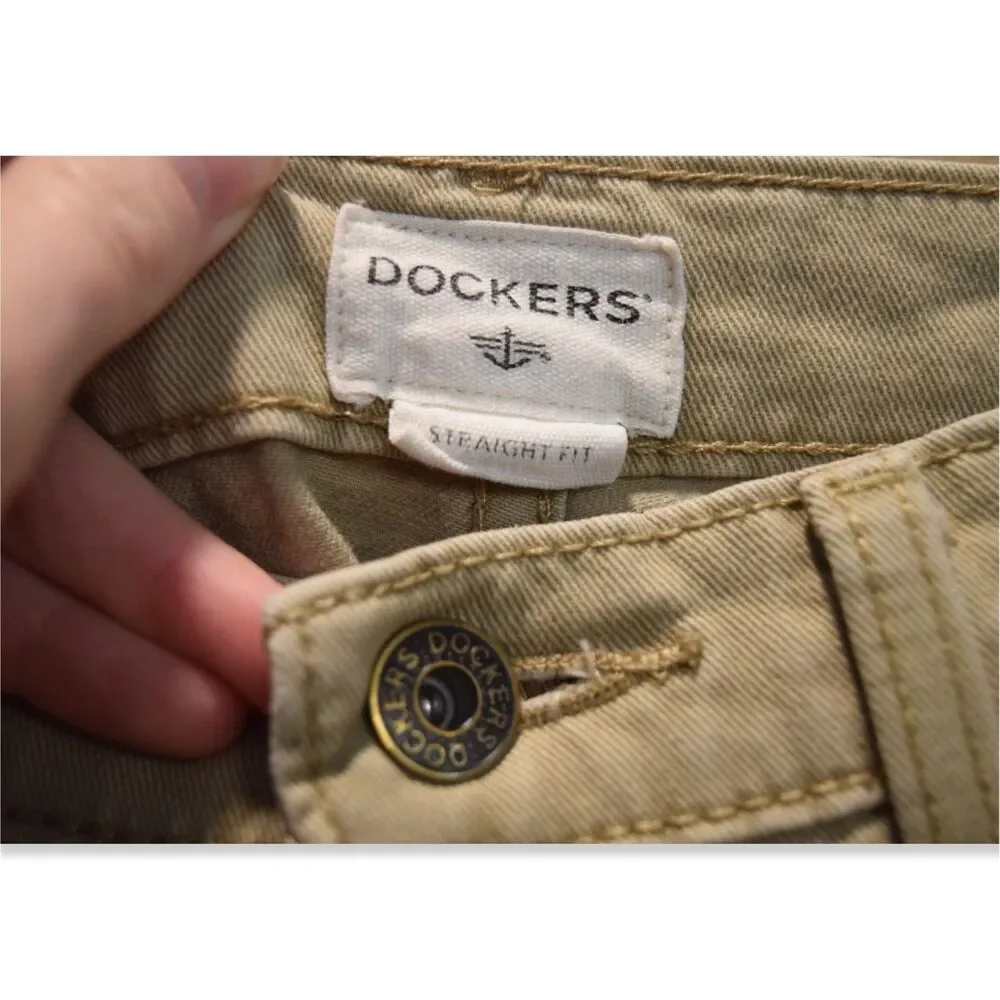 Dockers Straight Fit Khaki Chino Pants Mens 32 x 34 Used Work Uniform Cotton EUC